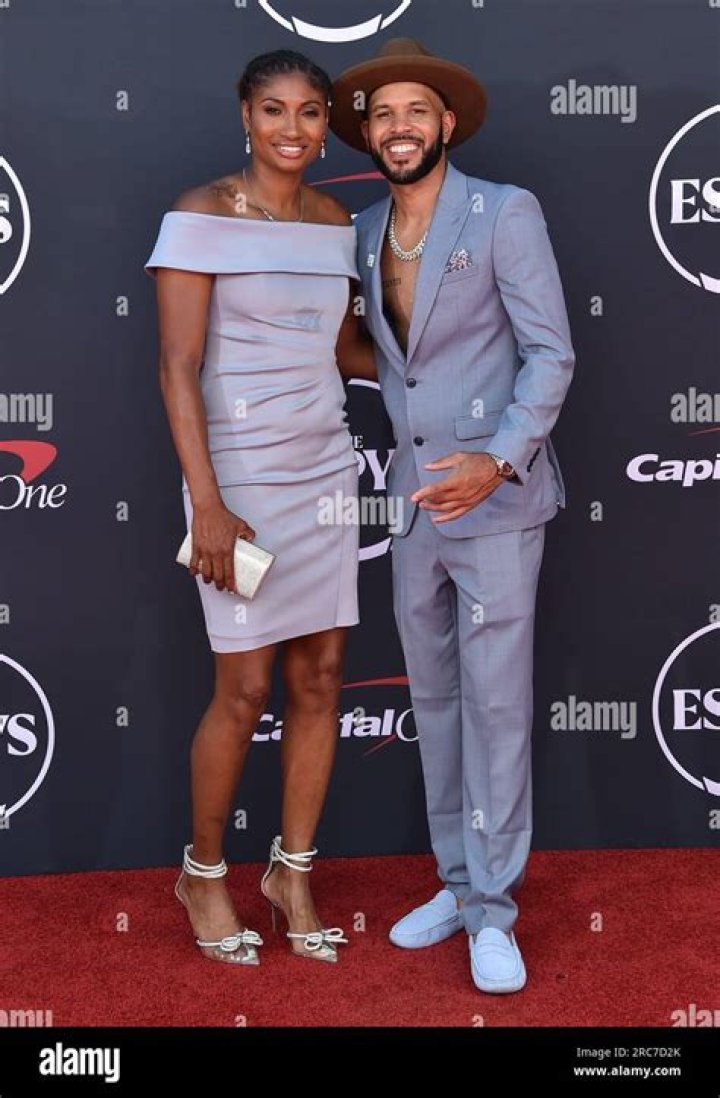 Angel McCoughtry Biography, Age, Height, Husband, Net Worth, Family