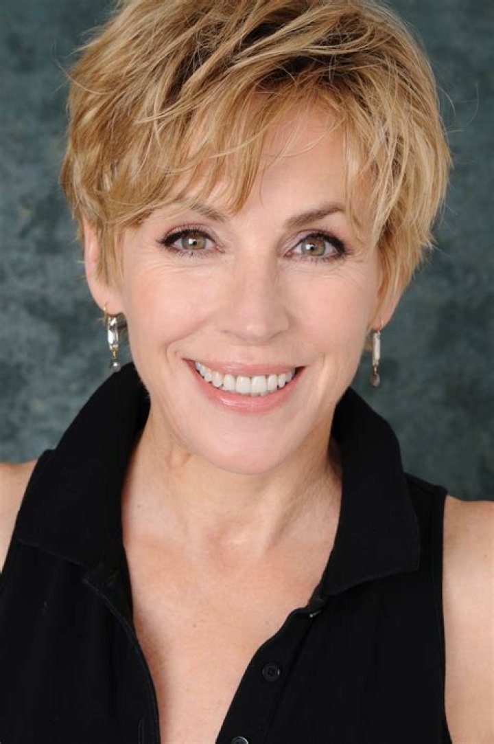 Bess Armstrong biografía, edad, altura, esposa, net worth, familia