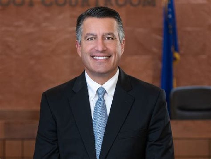 Brian Sandoval biografía, edad, altura, esposo, net worth, familia