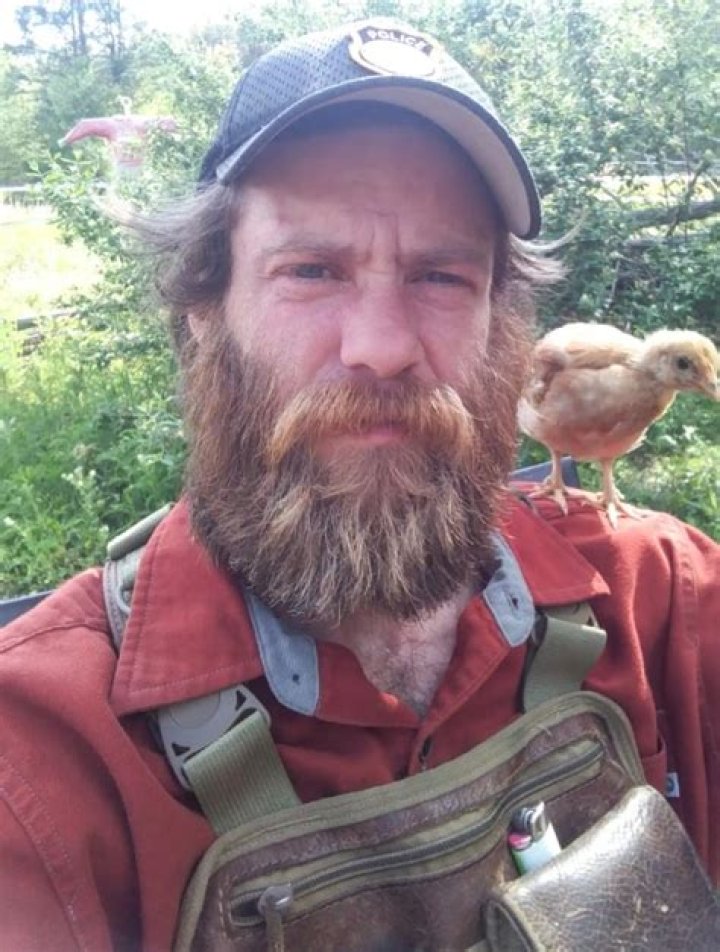 Bug Hall biografía, edad, altura, esposo, net worth, familia