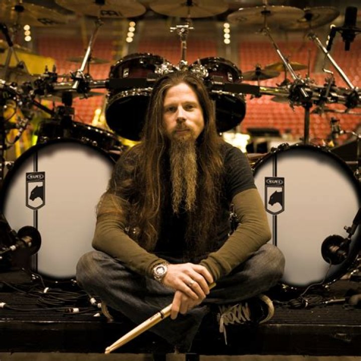 Chris Adler Biography, Age, Height, Wife, Net Worth, Family