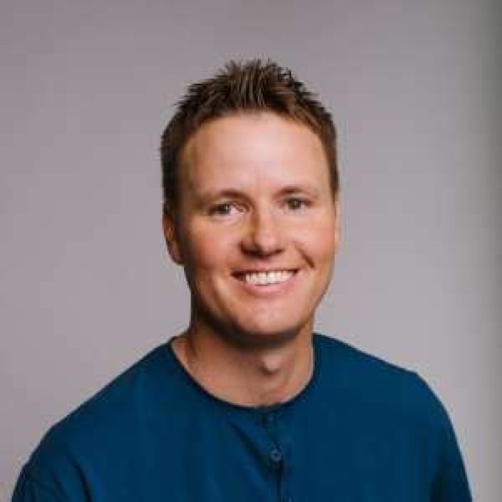 Dan Markham Biography, Age, Height, Husband, Net Worth, Family