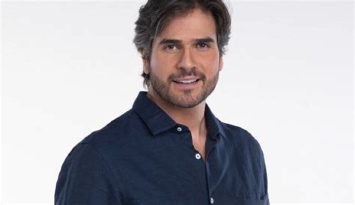 Daniel Arenas Biography, Age, Height, Wife, Net Worth, Family