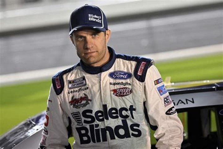 David Ragan Biography, Age, Height, Wife, Net Worth, Family