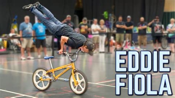 Eddie Fiola biografía, edad, altura, esposo, net worth, familia