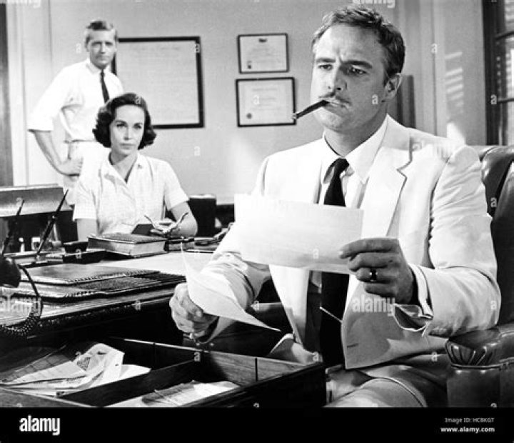 Frances Helm Biography, Age, Height, Husband, Net Worth, Family