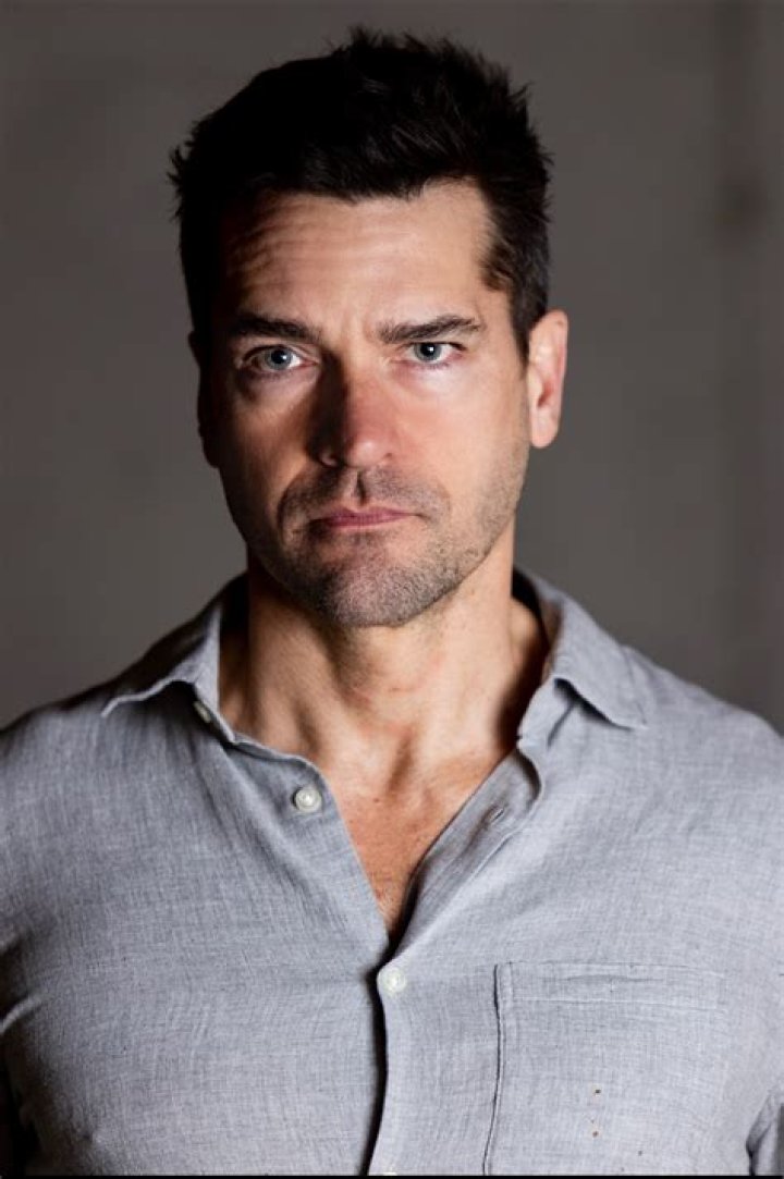 Jackson Hurst Biography, Age, Height, Wife, Net Worth, Family