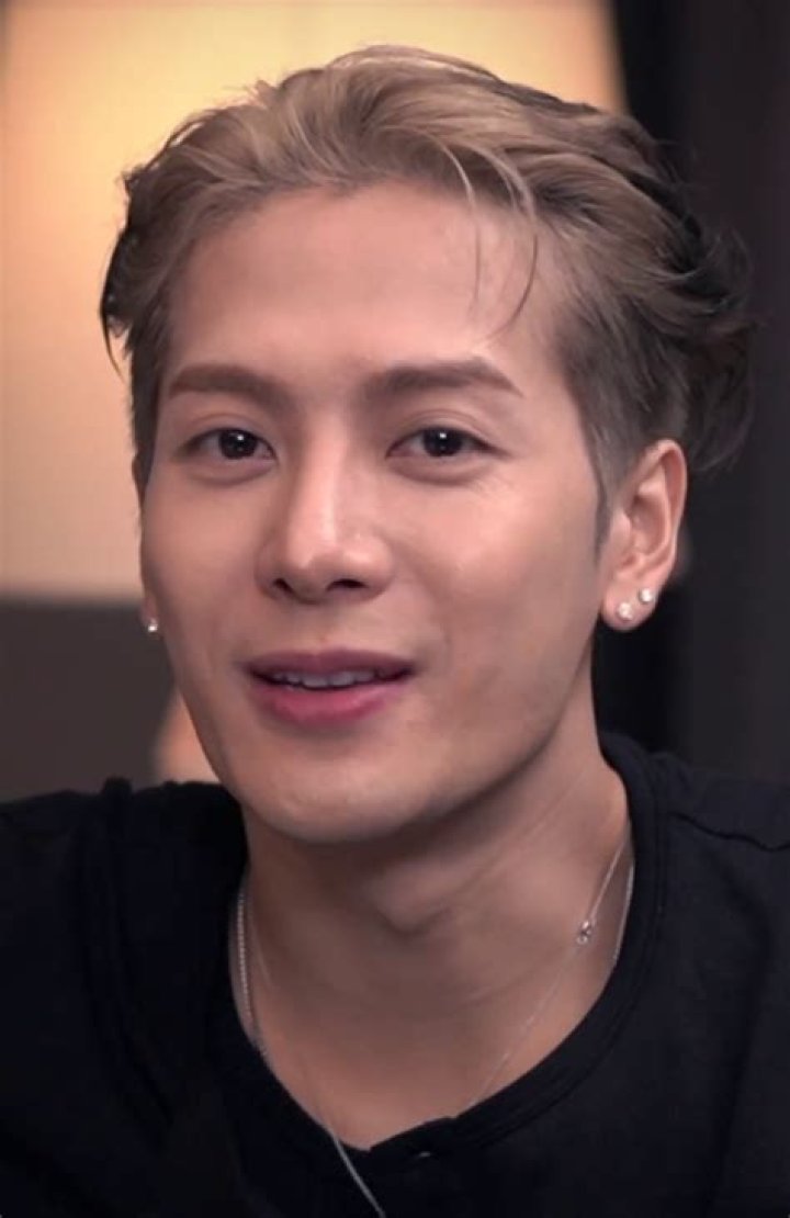 Jackson Wang Biography, Age, Height, Wife, Net Worth, Family
