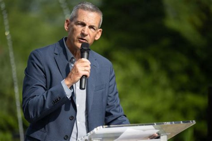 Jon Costas Biography, Age, Height, Wife, Net Worth, Family