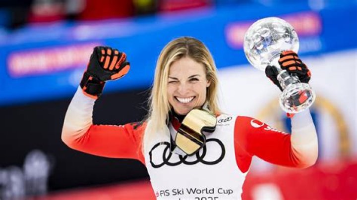 Lara Gut-Behrami Biography, Age, Height, Husband, Net Worth, Family