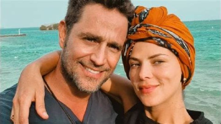 Michel Brown biografía, edad, altura, esposo, net worth, familia