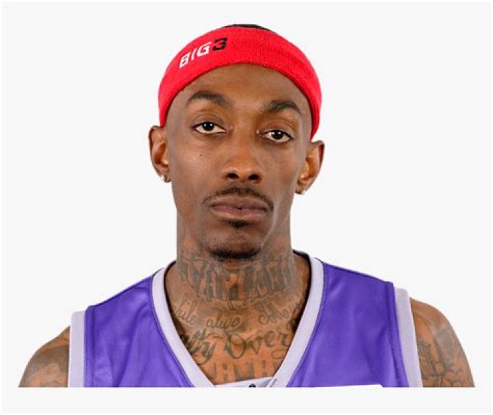 Mike Taylor Biography, Age, Height, Wife, Net Worth, Family