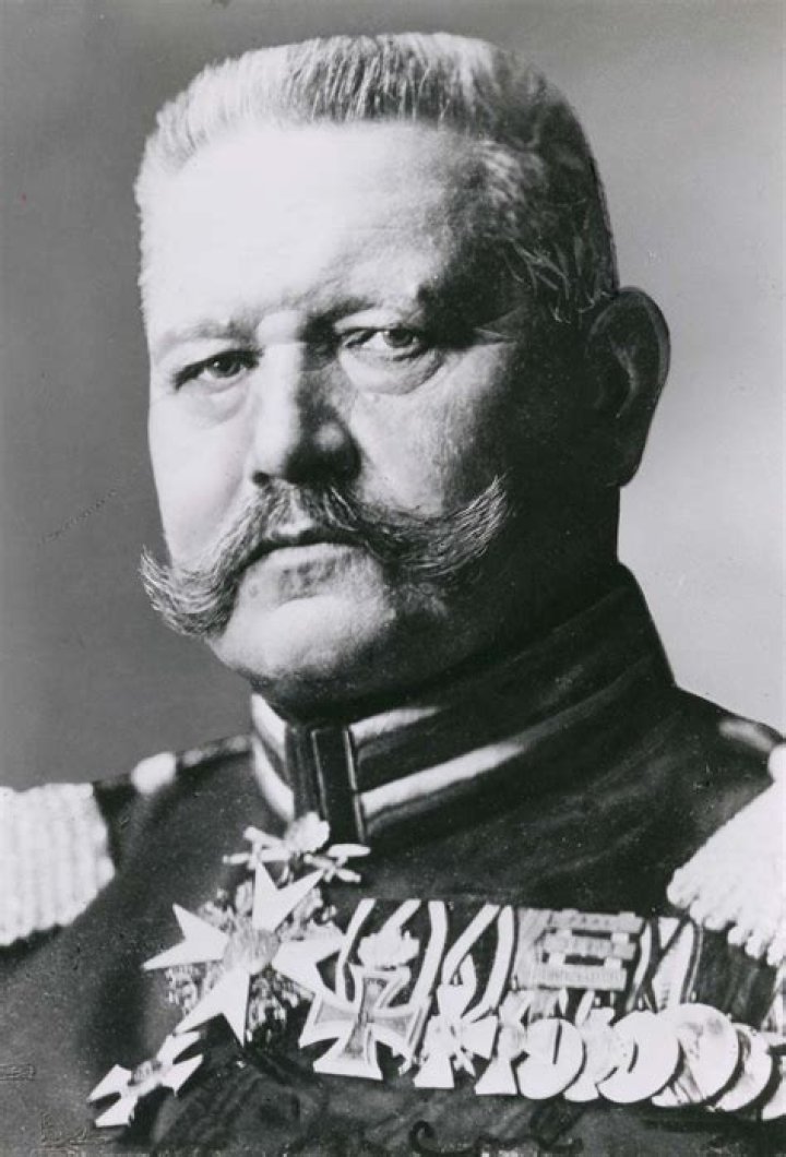 Paul von Hindenburg Biography, Age, Height, Wife, Net Worth, Family