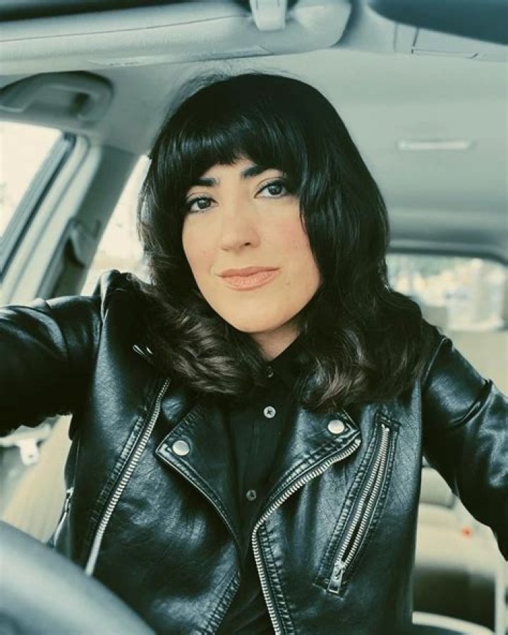 Sarah Greyson Biography, Age, Height, Husband, Net Worth, Family