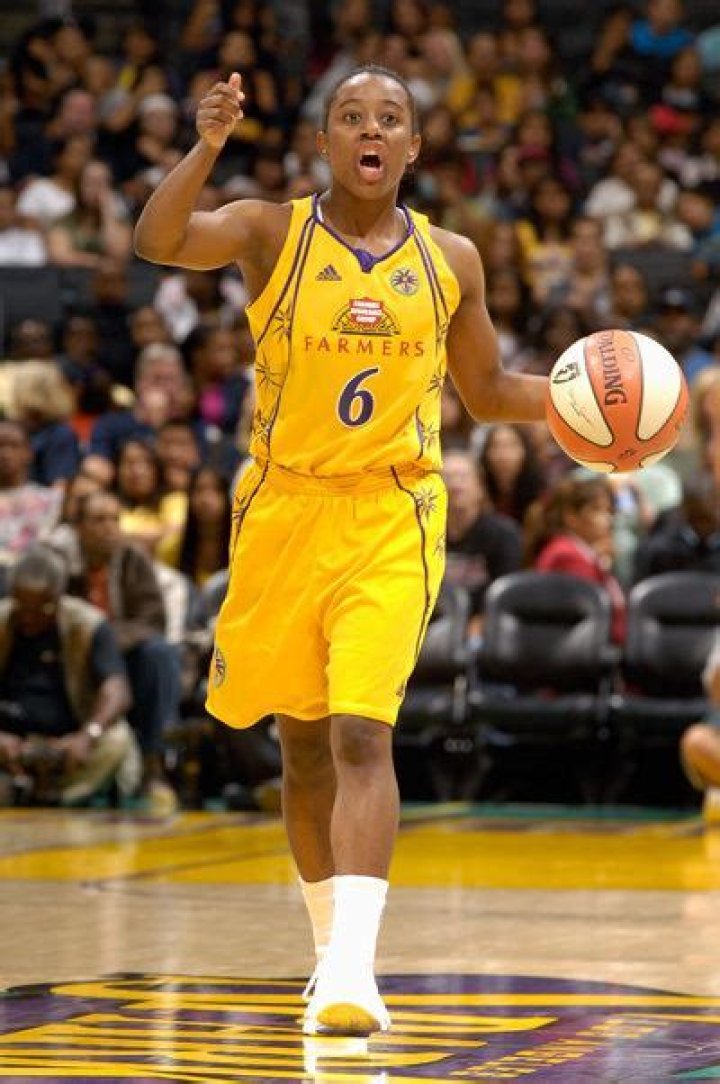 Shannon Bobbitt Biography, Age, Height, Husband, Net Worth, Family