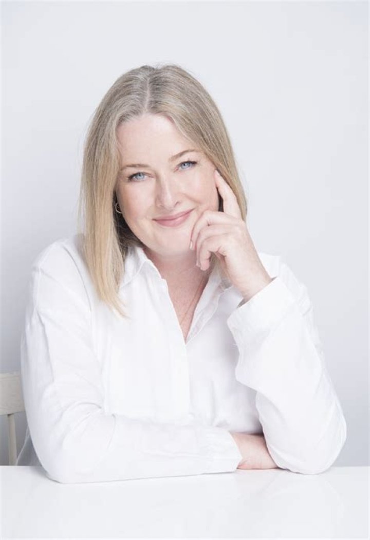 Stephanie Wood Biography, Age, Height, Husband, Net Worth, Family