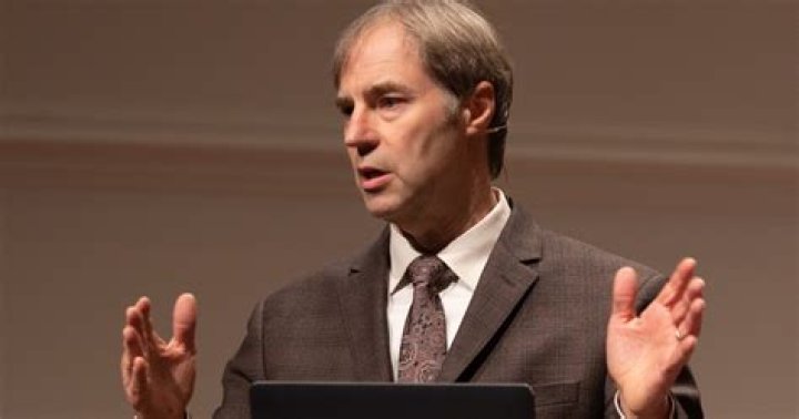 Stephen C. Meyer Biography, Age, Height, Wife, Net Worth, Family