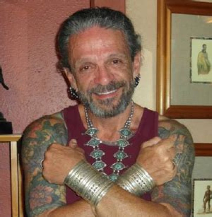 Vernon Gosney Biography, Age, Height, Wife, Net Worth, Family