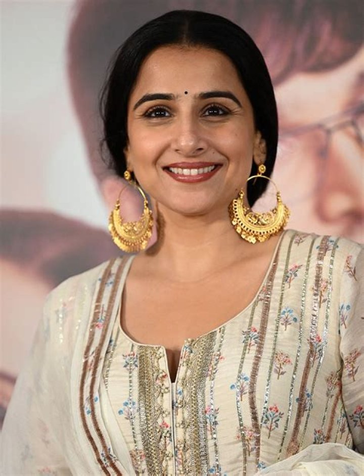 Vidya Balan Biography, Age, Height, Husband, Net Worth, Family