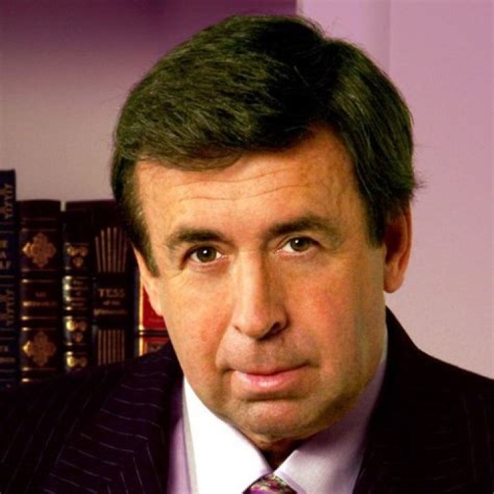 W. V. Grant Biography, Age, Height, Wife, Net Worth and Family