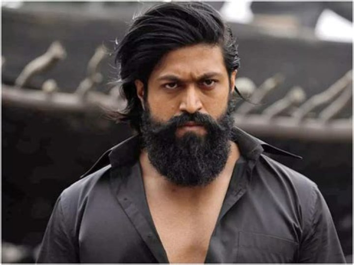 Yash Biography, Age, Height, Wife, Net Worth, Family